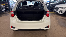 Toyota Yaris 1.5 Hybrid Icon Tech 5dr CVT Hybrid Hatchback